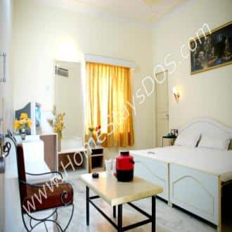 Stay In A Homestay In Jaipur Mirza Ismail Road, Jaipur 2